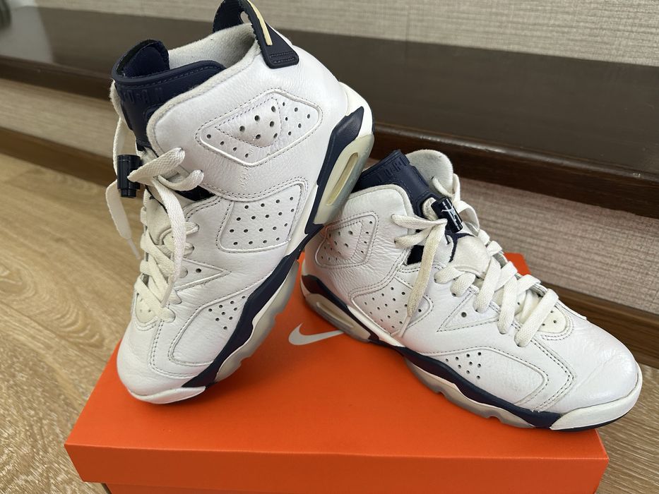 Sneakers Nike Air Jordan 6 – mărimea 38