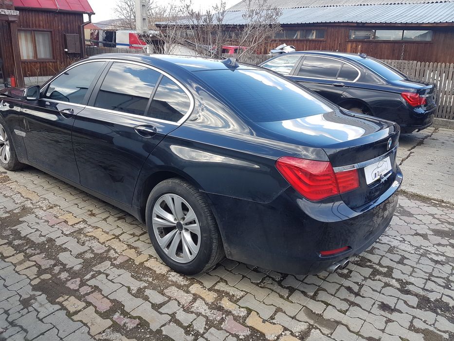 Dezmembrez/piese/dezmembrari F01 F02 scurt si long