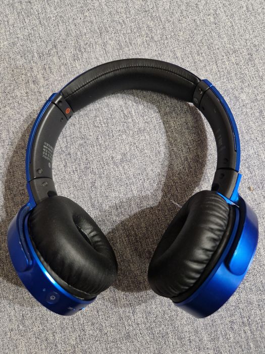 Продам Bluetooth наушники