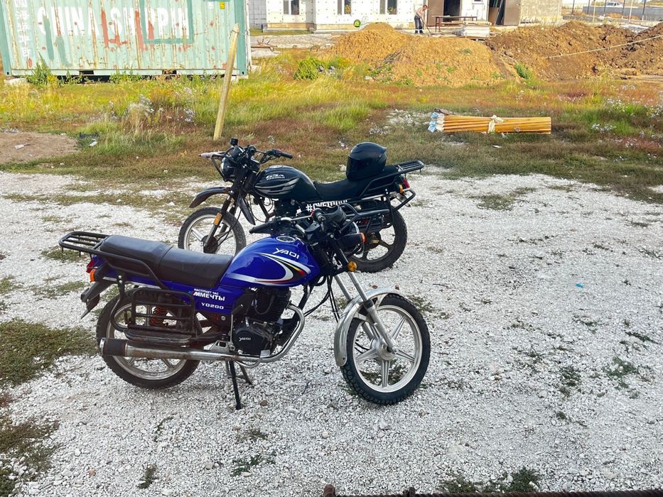 Мотоцикл yaqi 200 куб