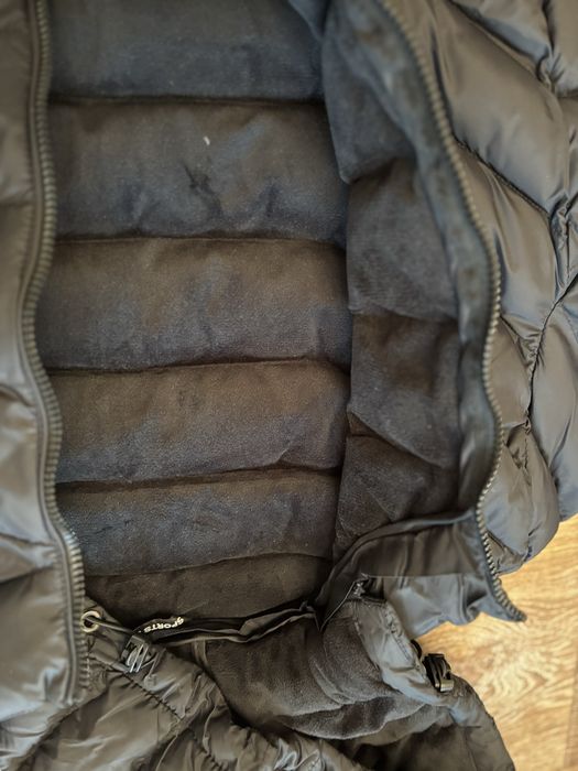 Пуховик черный р46