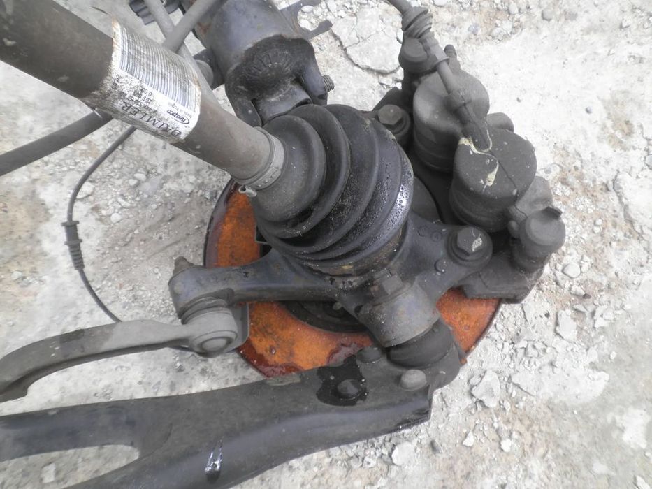 fuzeta stanga / dreapta fata mercedes vito w447 1.7 cdi 2020 a4473320301 a4473320201