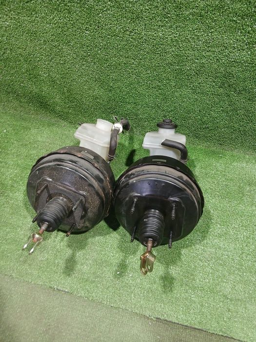 Продам вакуум Toyota camry 30 35  оригинал Япония