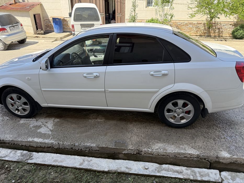 Chevrolet Lacetti / Gentra 2017 — 2