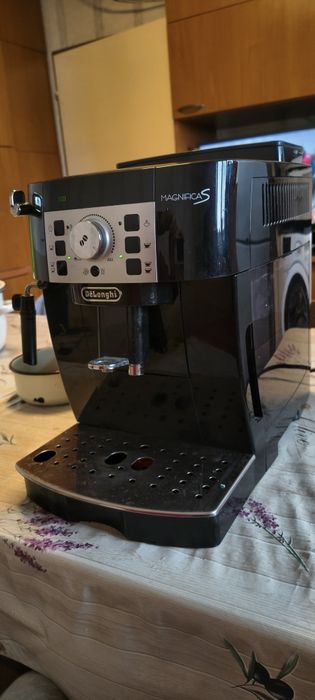 Delonghi кафе автомат