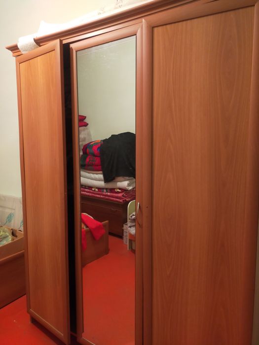 Спальный диван мат, шифонер