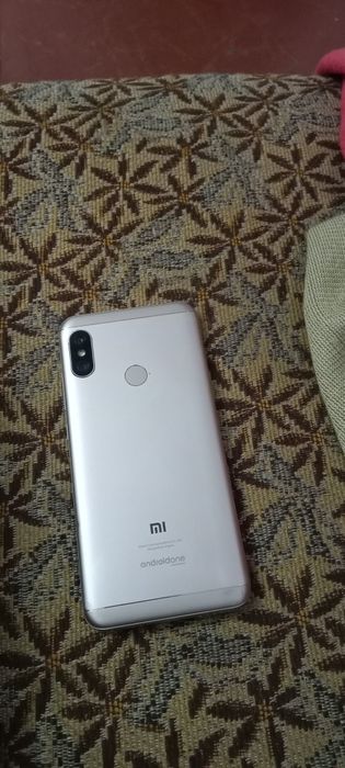 Телефон xiaomi MI