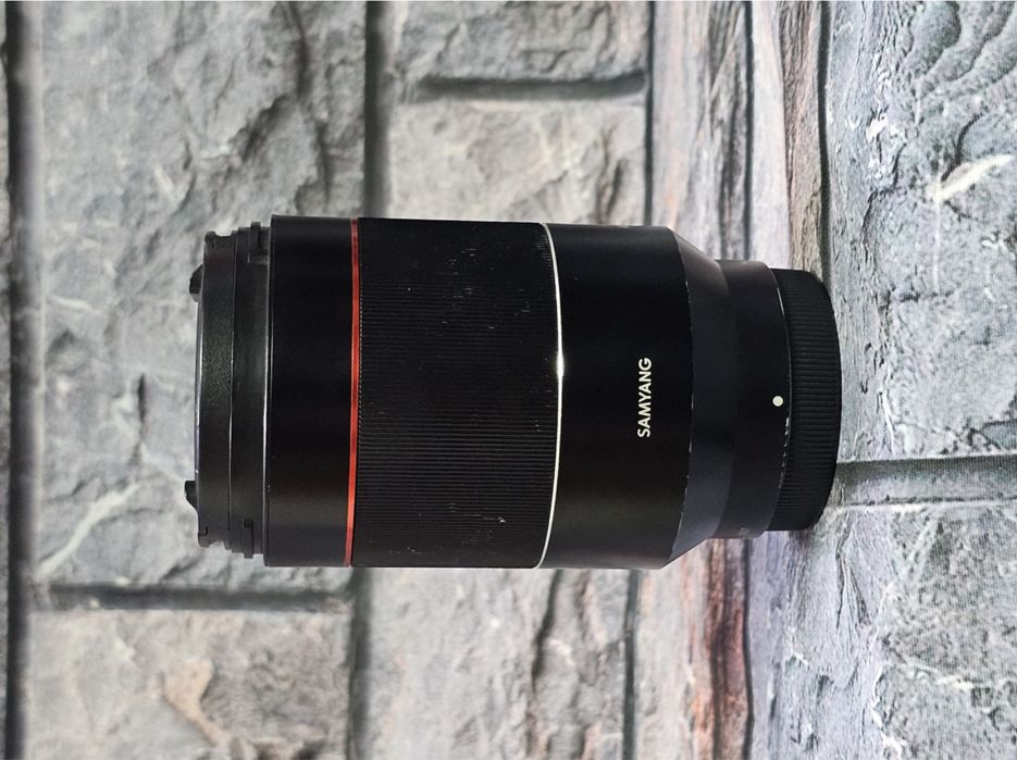 Samyang 35mm 1.4 FE Sony