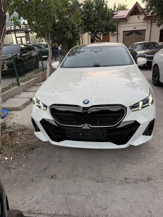 BMW 530i gibrid