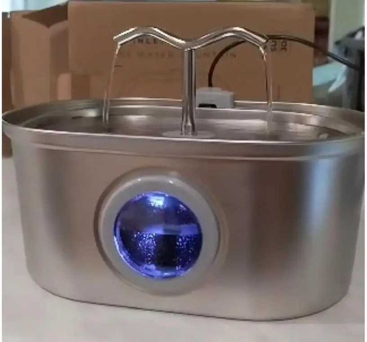 Фонтан поилка за животни, 3.2 л, INOX помпа ниво на водата + 8 бр