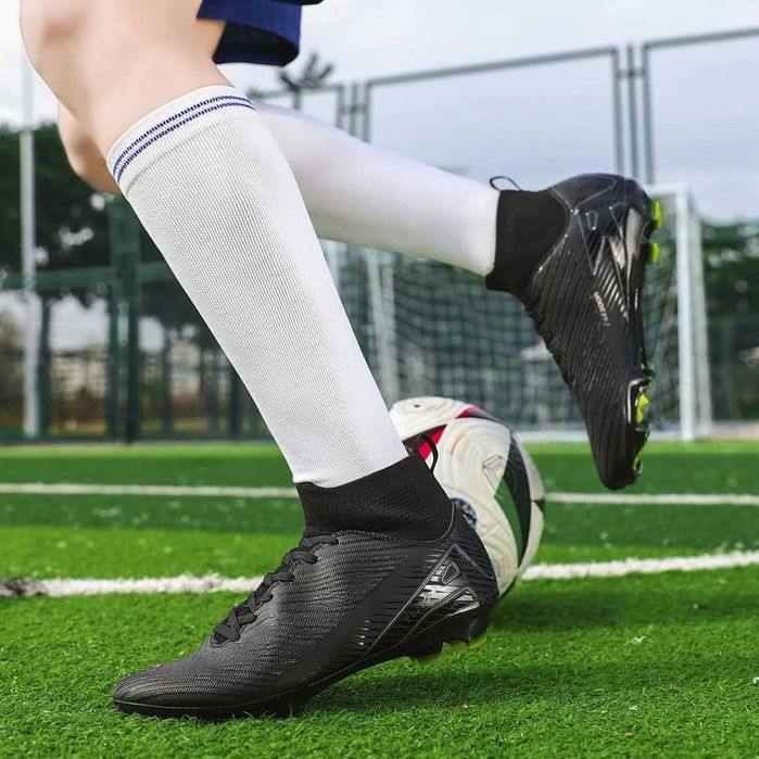 футболни бутонки Fez200W 42 номер