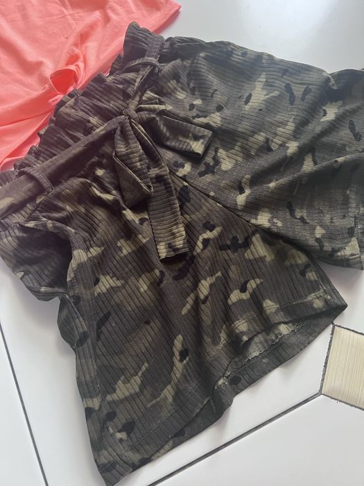 Шорты с кармашками и маечка на девочку 12-14 лет