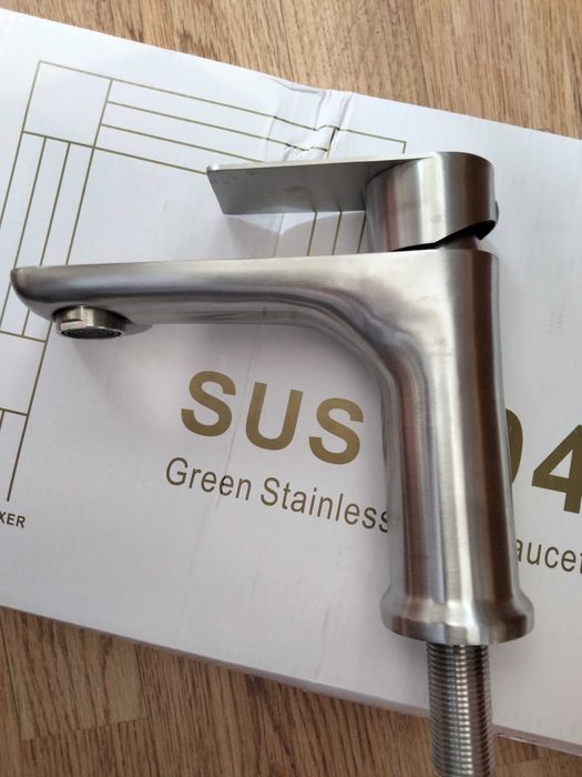 Смеситель для умывальника