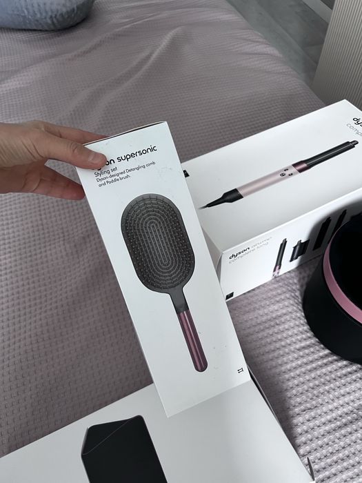 Продам Dyson Дайсон