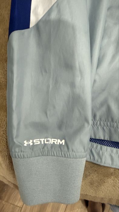 ветровка Under Armour