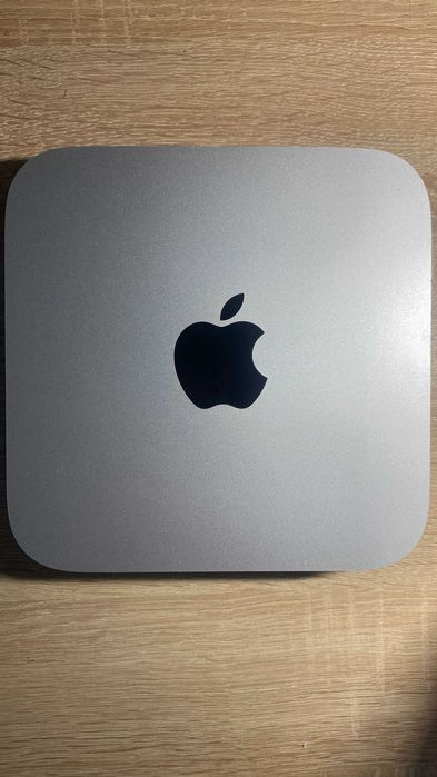 Mac mini M1 (2020) 16GB RAM / 256GB SSD – като нов, с кутия