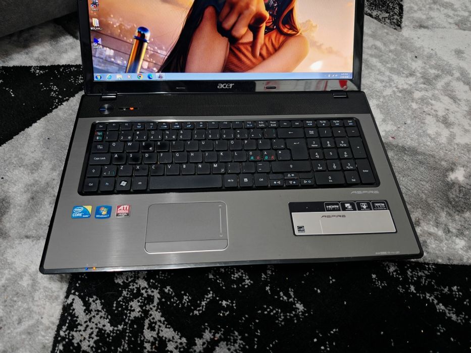 Laptop Acer Aspire i3