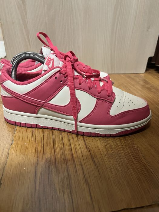 Розови маратонки Nike dunk low pink