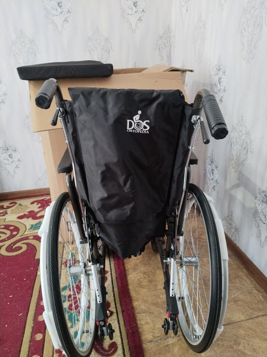 Инвалидная коляска