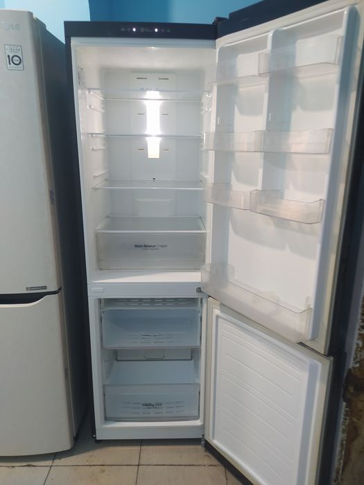 Продам холодильник LG