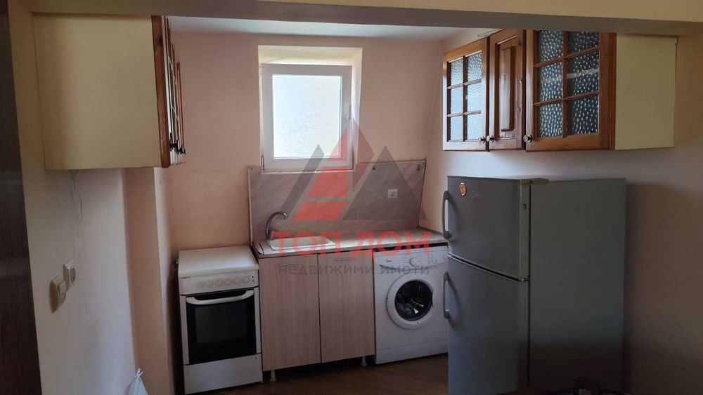 Дава се под наем Двустаен апартамент в Варна, Център - 55 кв.м за 357 € - Снимка #1