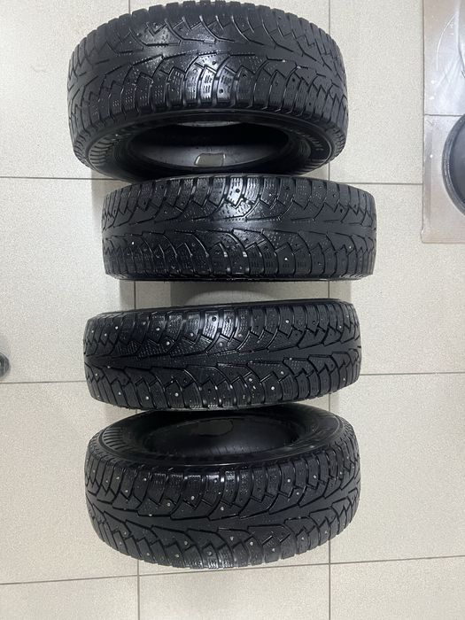 Комплект шипованной резины Nokian Nordman C 195/70/15C