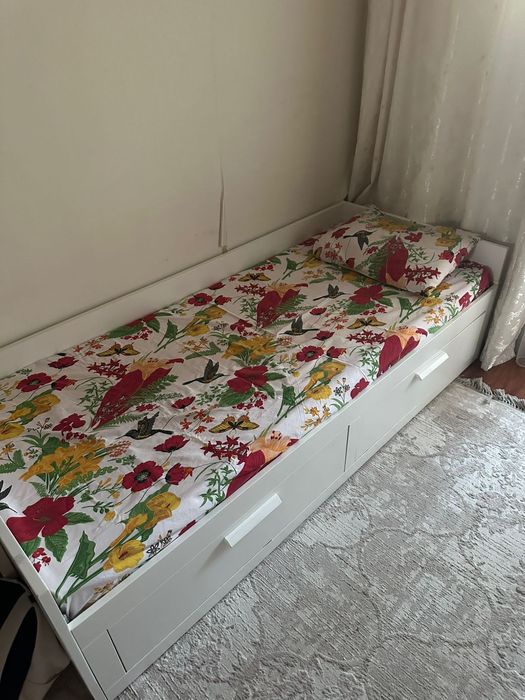 Продам кровати IKEA