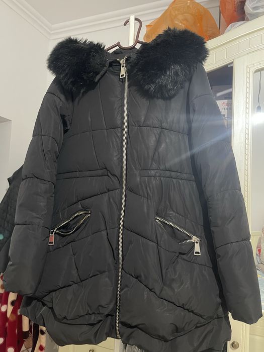 Продам пальто и куртки