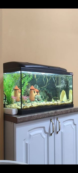 Продам аквариум AQUA EL