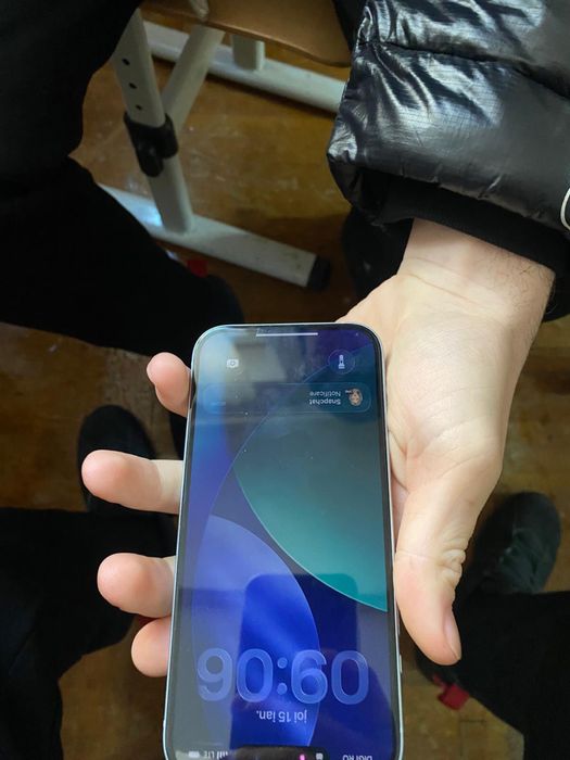 Iphone 15  complet functional