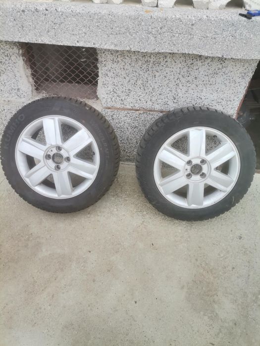 Зимни гуми с джанти 205/55/16 Renault