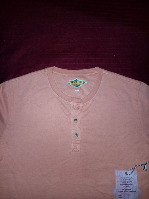 Из США, стильная мужская футболка от бренда "FLYSHAKER"