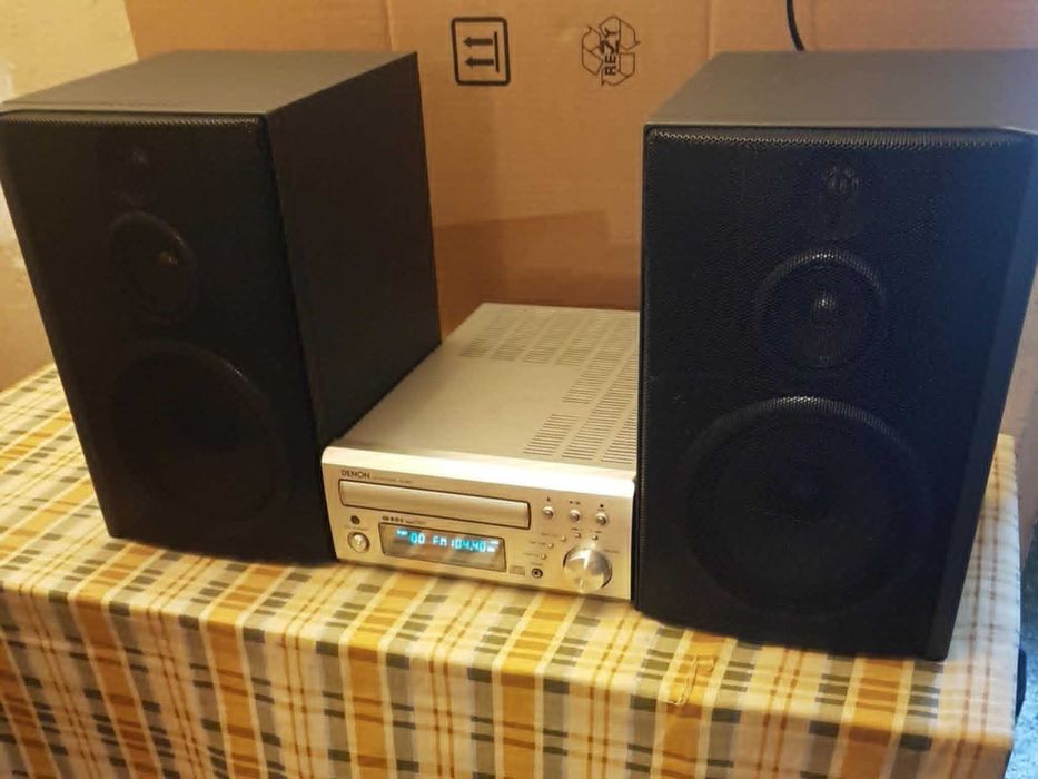 Amplificator Denon cu radio si boxe Sony 50w pe 3 cai