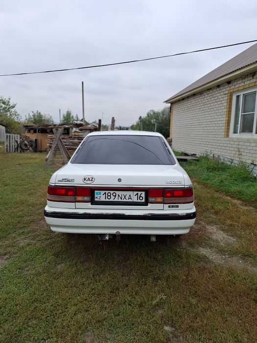 Автомобиль мазда 626