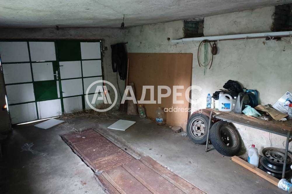 Продава се Къща в Разград, Житница - 309 кв.м за 528 €/кв.м - Снимка #14