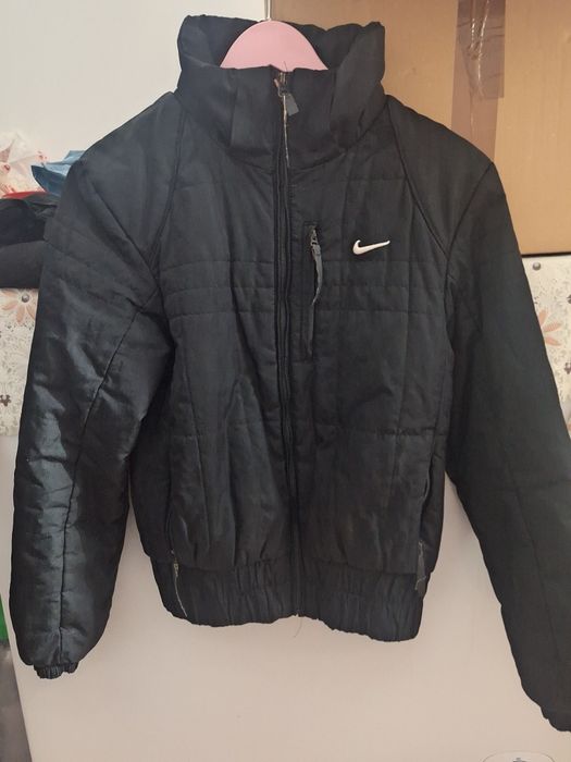 Geaca Nike originală!