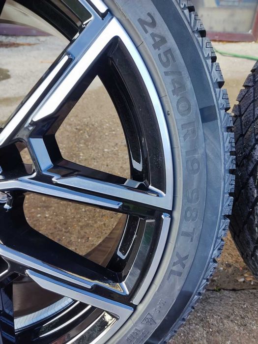 Anvelope / Cauciuc Continental VikingContac7 245/40R19 255/40R19 IARNA