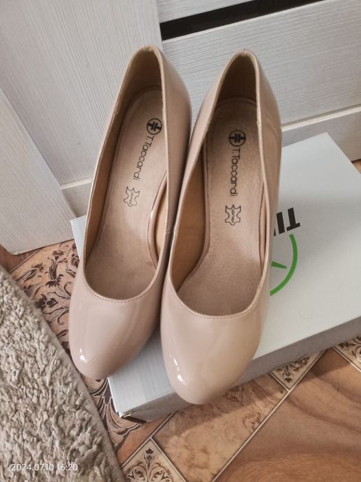 Лакированные туфли