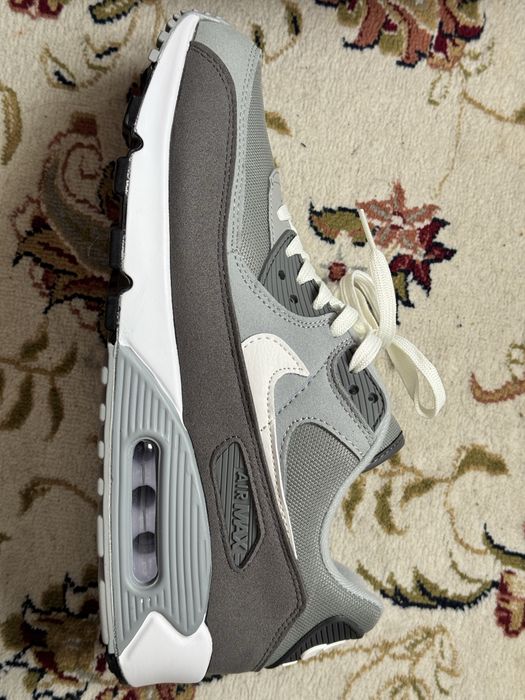 Nike Air Max 90 (серо-белая расцветка)