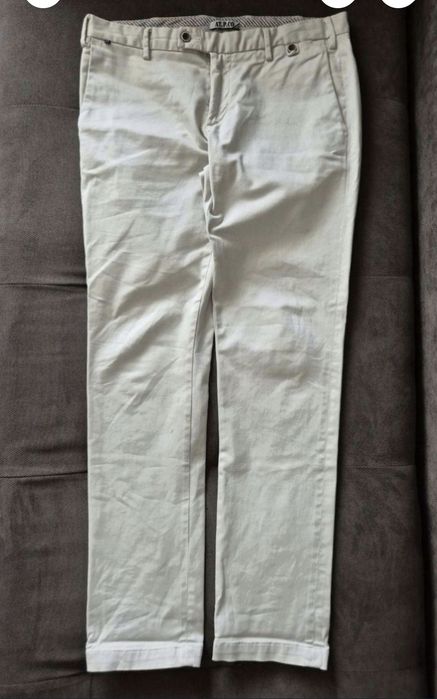 Cardigan/Pulover bărbătesc Uniqlo, 100% lână (Woolmark) - Mărimea M