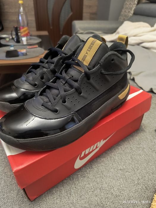 Air Jordan хойжг