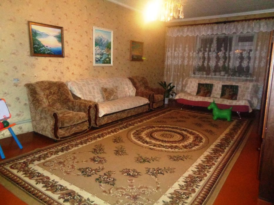 продам двухэтажный дом