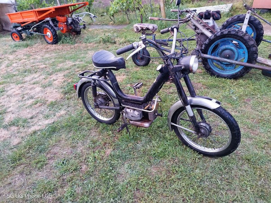Педалетка моторче с педали  Априля - Aprilia  с документи нов внос Италия
