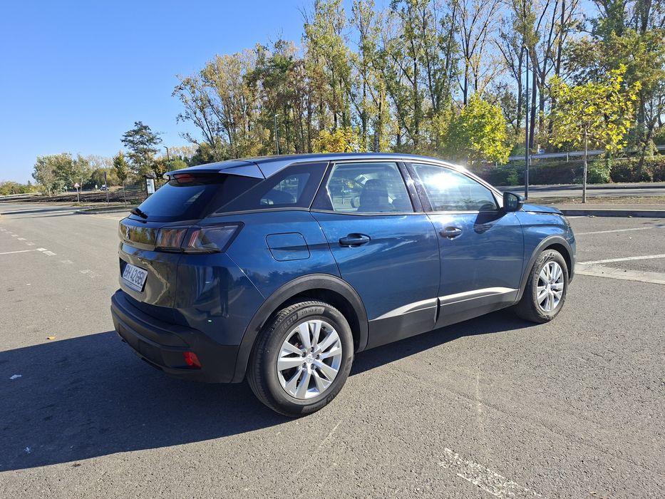 Peugeot 3008 1.5 BlueHdi 2021