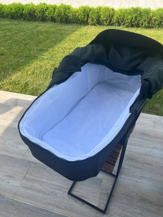 Бебешки комбинирана количка