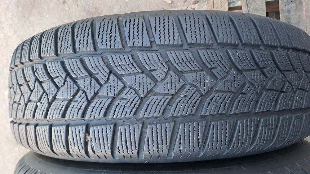 2бр. 215/70/16 Dunlop Winter Sport 5 SUV