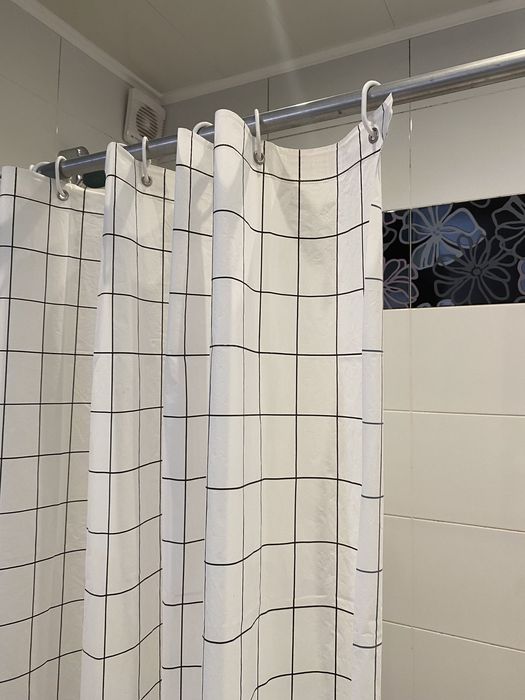 Нова завеса за баня