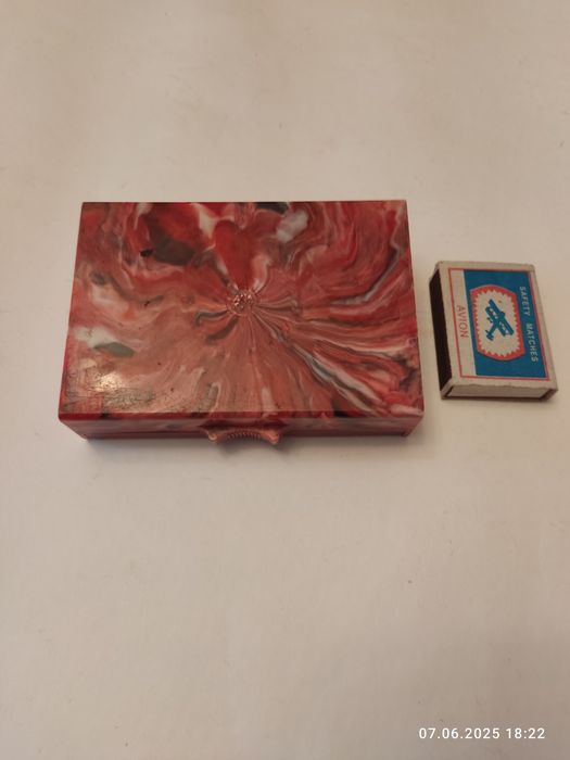 Коробочка из пластика