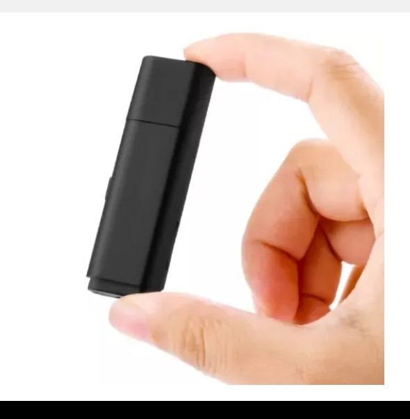 Mini cameră Usb stick Full HD 1920x1080  spion video foto audio rescri