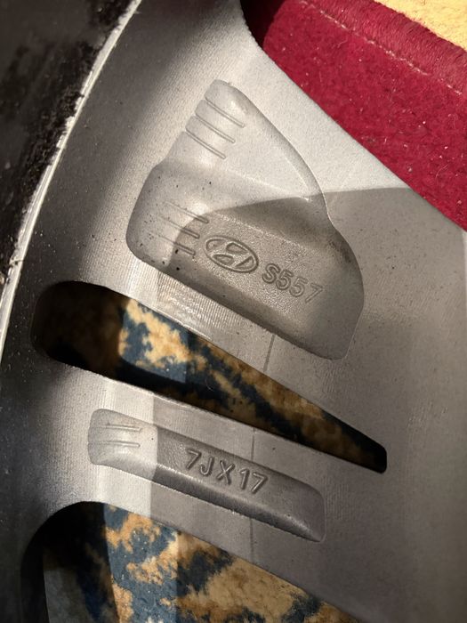 Elantra один диск R17 оригинальный Корея